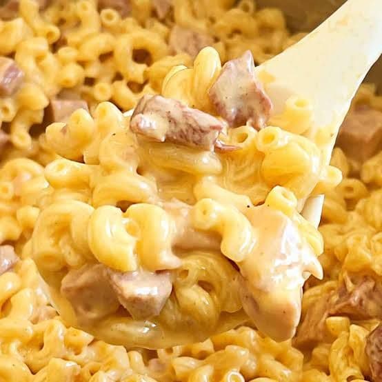 Mac n Cheese with ham — photo 1 of 1